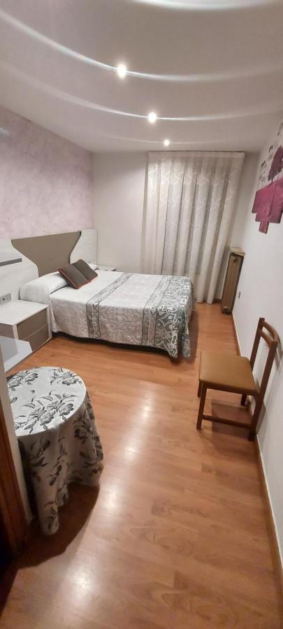 Hostal Del Campo Arévalo エクステリア 写真